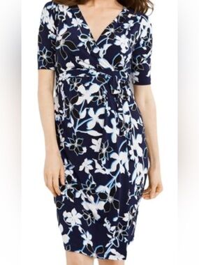 A Pea in the Pod Sz L Navy Floral Maternity Jersey Dress